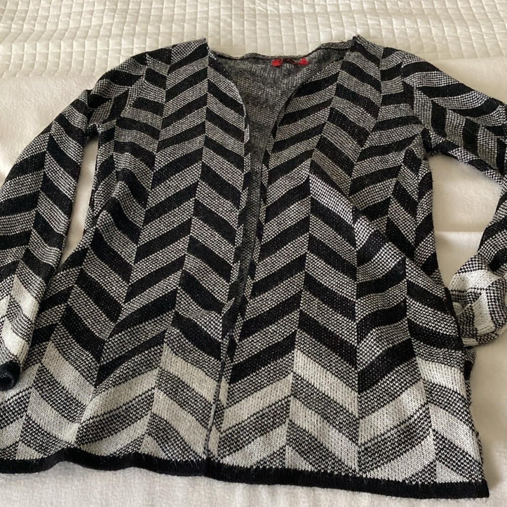 Sweater, cover up knit, size 1XL